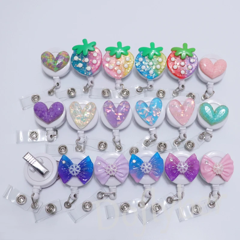 Shining Rainbow Strawberry Heart Retractable Nurse Badge Reel Clip ID Card Badge Holder Student Doctor Hospital School Supply