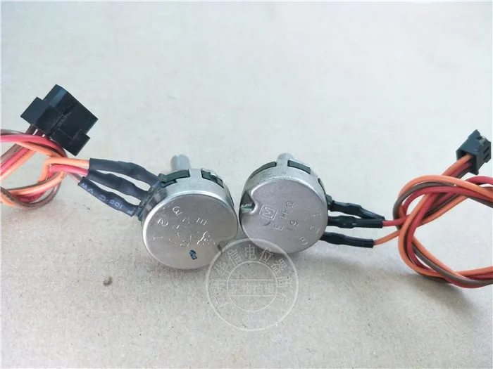 

Original Matsushita game potentiometer E1K belt line, handle 25MM 24