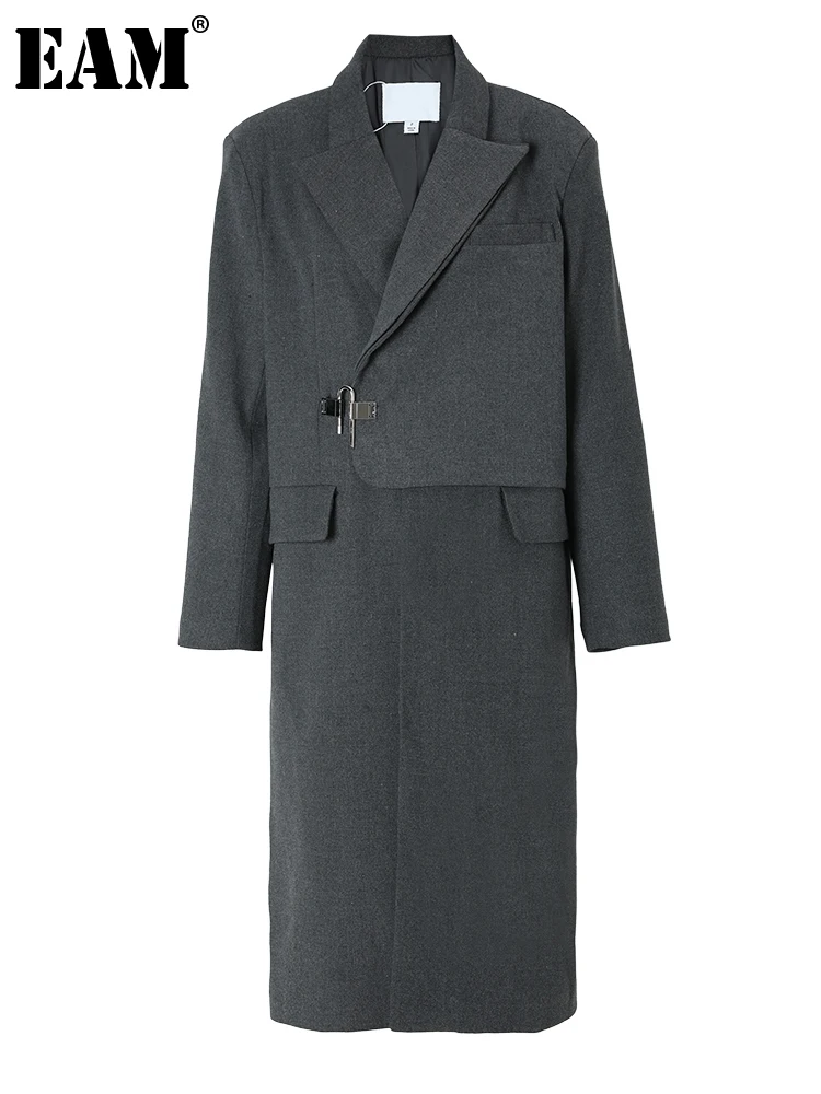 

[EAM] Women Gray Big Size Long Bukcle Blazer New Lapel Long Sleeve Loose Fit Jacket Fashion Tide Spring Autumn 2024 1DF3072