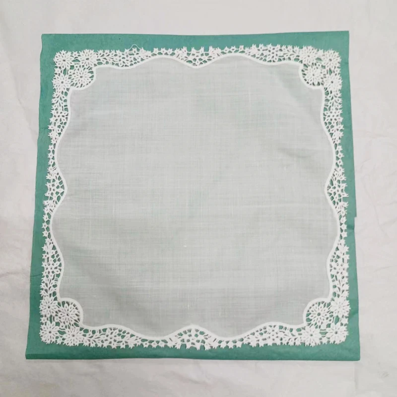 

Set of 12 Fashion Ladies Handkerchiefs White Cotton Lace Weddding Bridal Handkerchief For Mother of Bride weddings Gifts 30*30CM