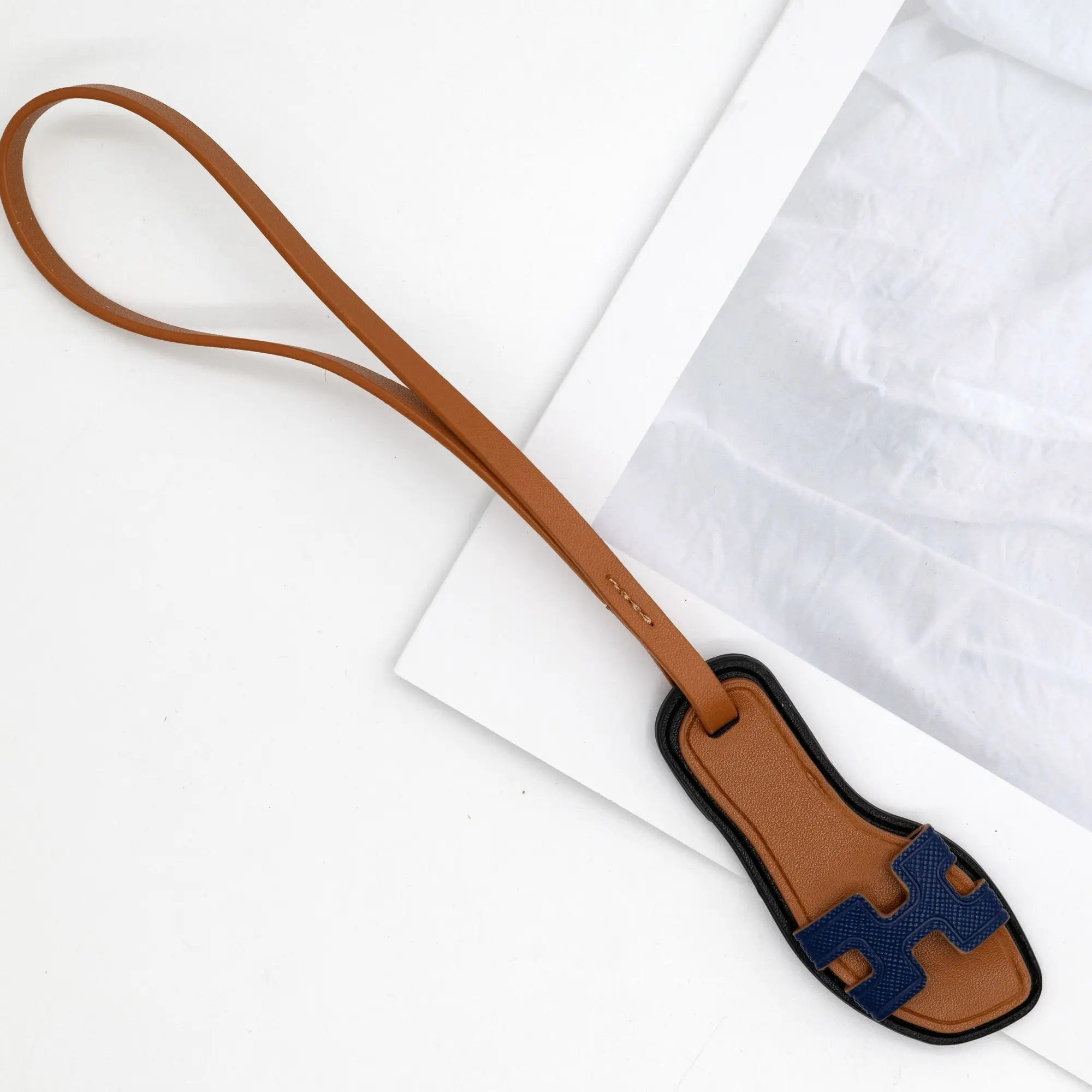 جديد الإبداعية حقيبة قلادة أحذية صغيرة بولي Leathe...