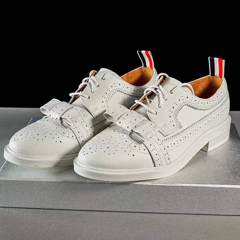 

Shoes Bowknot Designer Women's Shoes White Pebble Calfskin Long-wing Brogue Sneaker Calfskin Original Leather Shoes