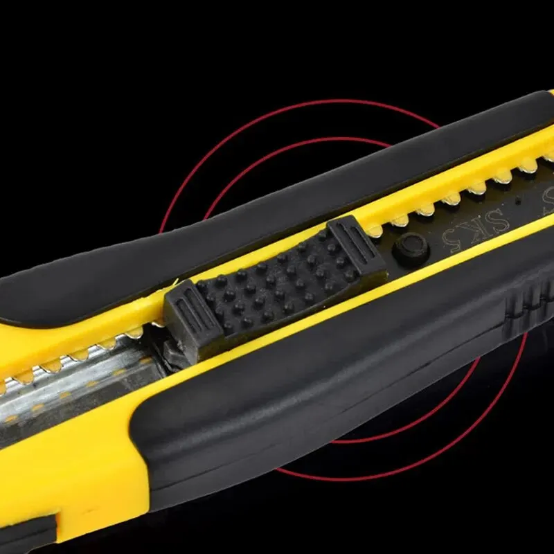 Utility Knife with Retractable Heavy Duty Snap Off Blade for Cardboard Boxes