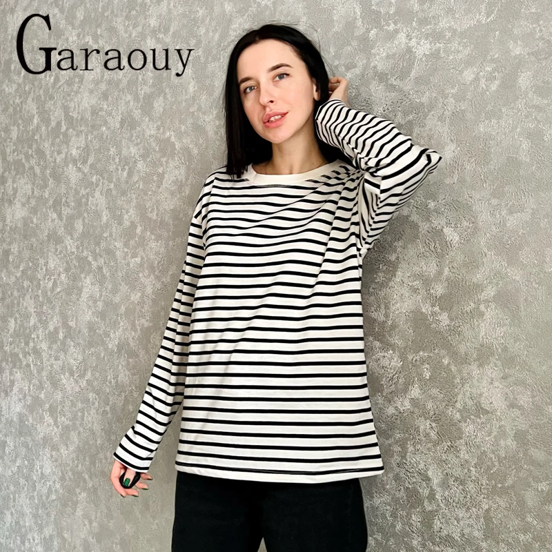 Garaouy 2022 New Women Striped Basic All-Match Long Sleeve T-shirts Female Streetwear Autumn Spring Cotton Tees Tops Pullover black t shirt for men
