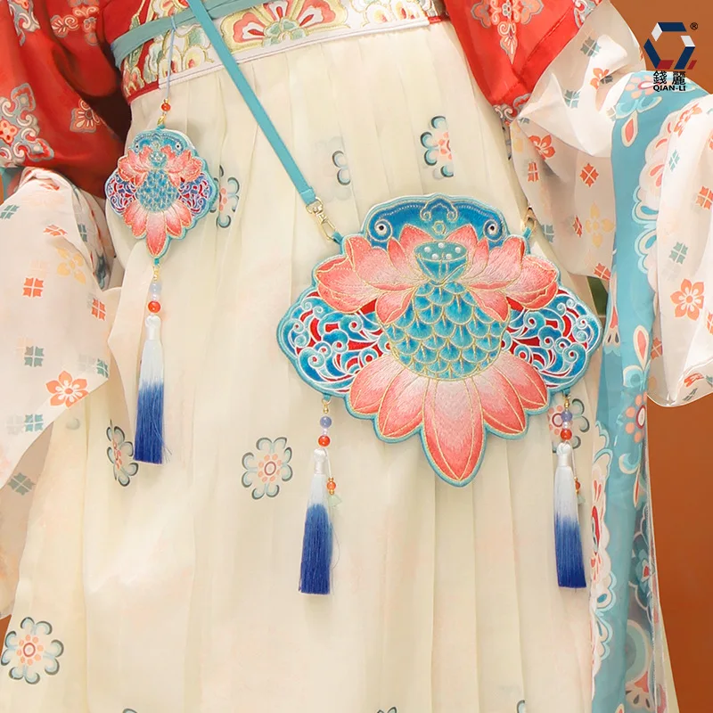 Fish Embroidered Sachet Finished Product Fashion Tassel Pendant Jewelry Couple Gift Antique Hanging Hanfu Accessories Pouch
