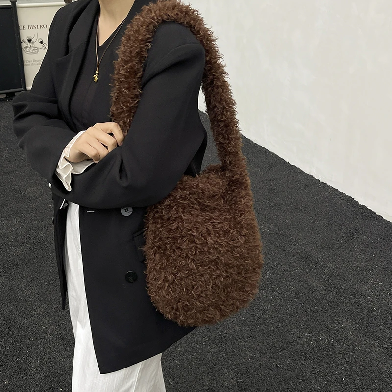 Frauen Weiche Plüsch Handtasche Neue Winter Einkaufstasche Taschen Weibliche Lamm Woolen Unterarm Tasche Große Kapazität Pelzigen Flauschigen Schulter Tasche – Detail 5