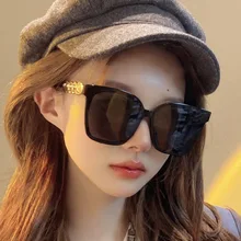 

2022 European And American Trend New Sunglasses Fashion Metal Chain Decorative Glasses Retro Large Square Sunglasses