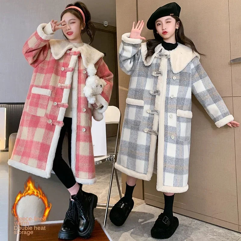 

Girls' autumn and winter plush jacket 2023 new children's mid length westernized thickened woolen trench coat