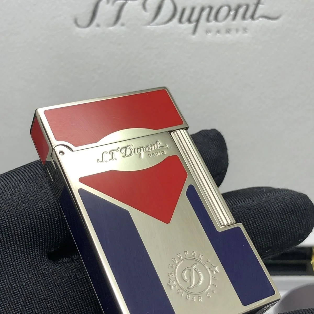 STCollectiondebriquetsargentsDupontCubaFeel.jpg