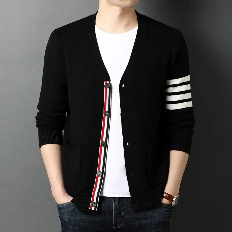 

New Autum Winter Brand Fashion Knitted Men Cardigan Sweater Black Korean Casual Coats Jacket Mens Clothing 2023