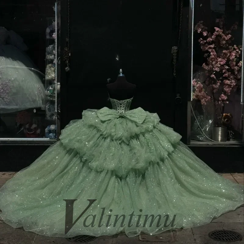 Valintimu Luxury Layered Quinceanera Dresses for Girl Bow Sweetheart Chapel Train Tulle Robe Quinceanera Rouge Customized