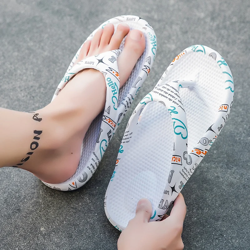 تنفس الشاطئ شبشب رجالي حجم كبير للجنسين الوجه يتخبط الصيف الترفيه الشرائح أحذية رجالي خفيفة الوزن الصنادل الناعمة Zapatillas