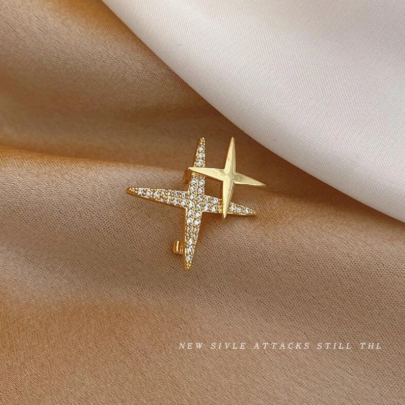 

2023 New Shining Star Brooch for Women Creative Star Button Metal Lapel Pin Girl Party Coat Dress Pin Accessories Gift Wholesale