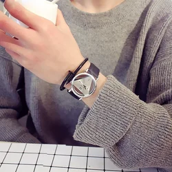 Elegant Triangular Dial Women's Quartz Leather Wristwatch (Black and white)