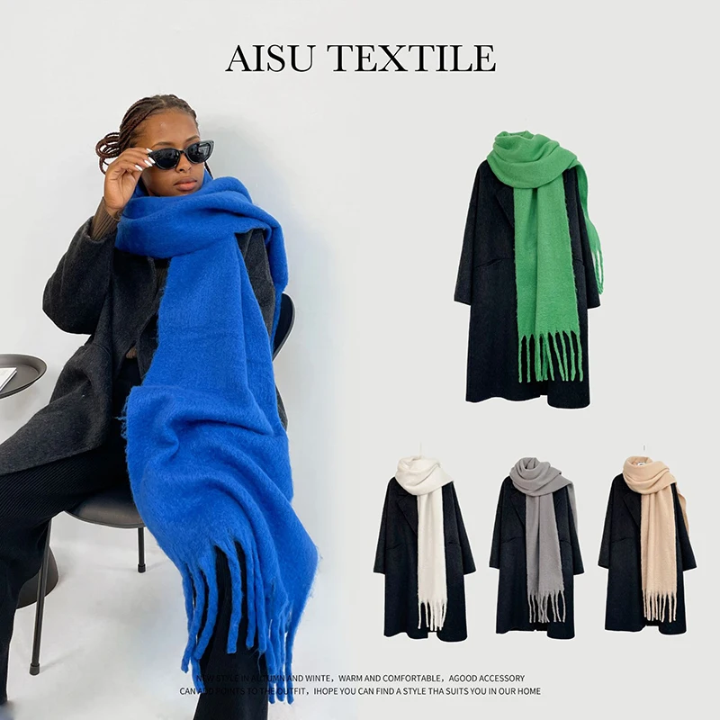 Женский мохеровый шарф