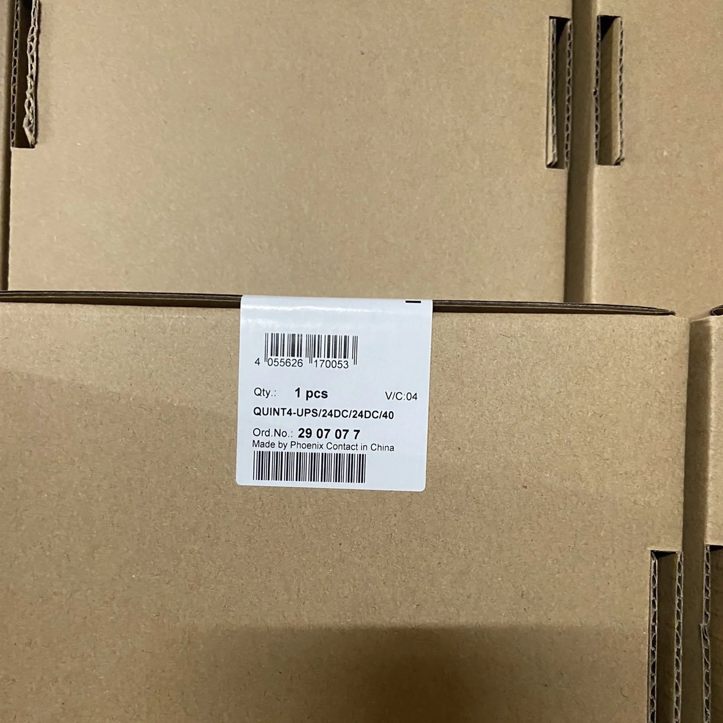 

2907077 PHOENIX QUINT4-UPS/24DC/24DC/40 источник бесперебойного питания UPS ток 40A