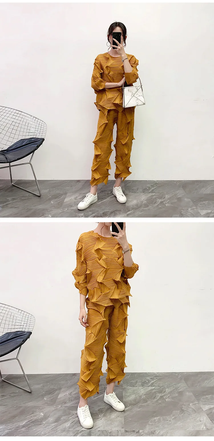 Miyake Fold 2025 Fall New Disorderly Pleated Pants Loose Mid-waist Diamond Pleated Straight Leg Casual Pants
