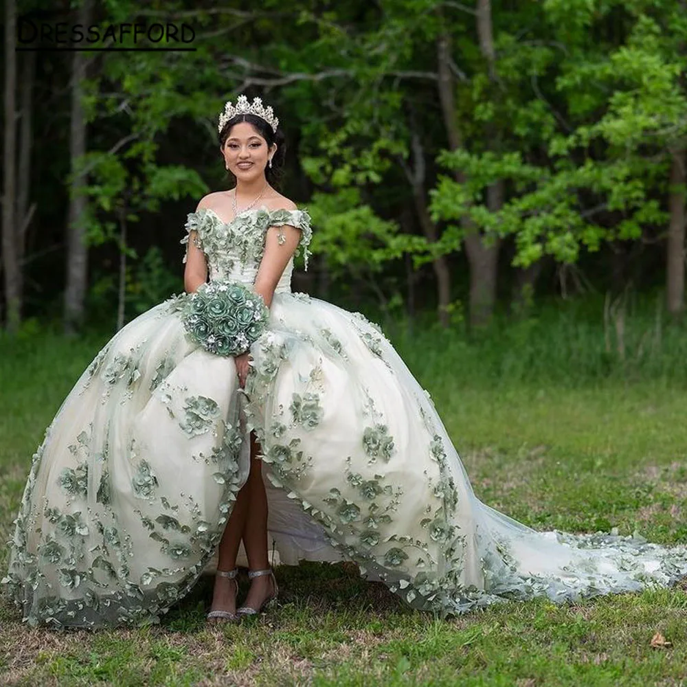 

Luxury Green Lace Off Shoulder Quinceanera Dresses Ball Gown 2023 Lace Appliques Sweet 16 Dress Party Dresses Lace-Up