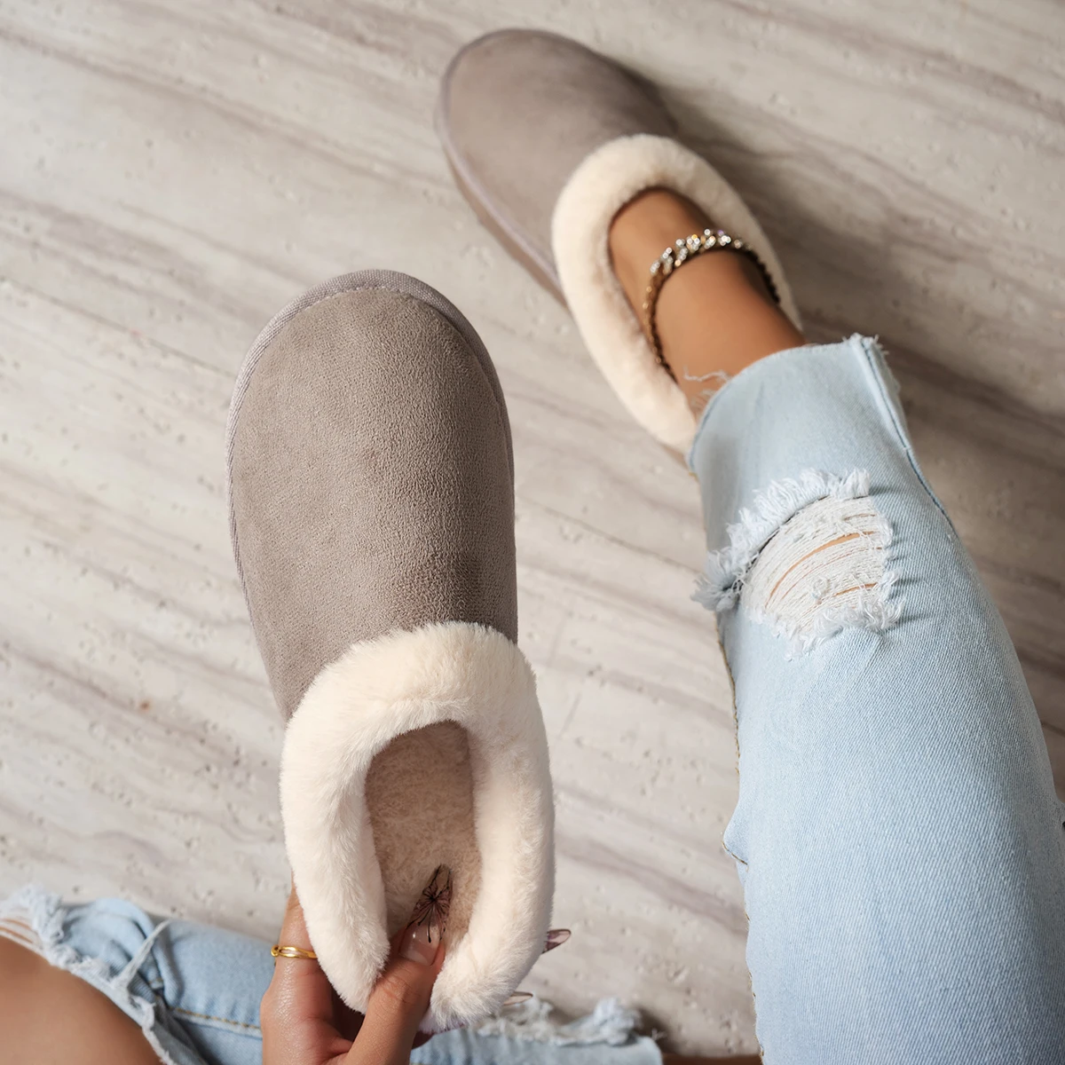 Women's Fluffy Slippers Canada | EvaCozy™ Warm Winter Shoes