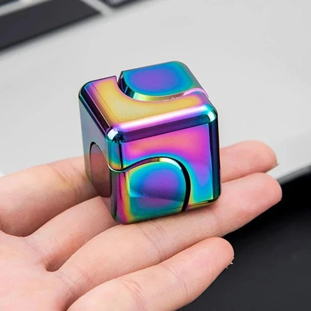 

Stress Relief Toy Metal Cube Fingertip Spinner Decompression Spinning Tops Anti-Anxiety hobbies Hand Fidget Spinner Vent toys
