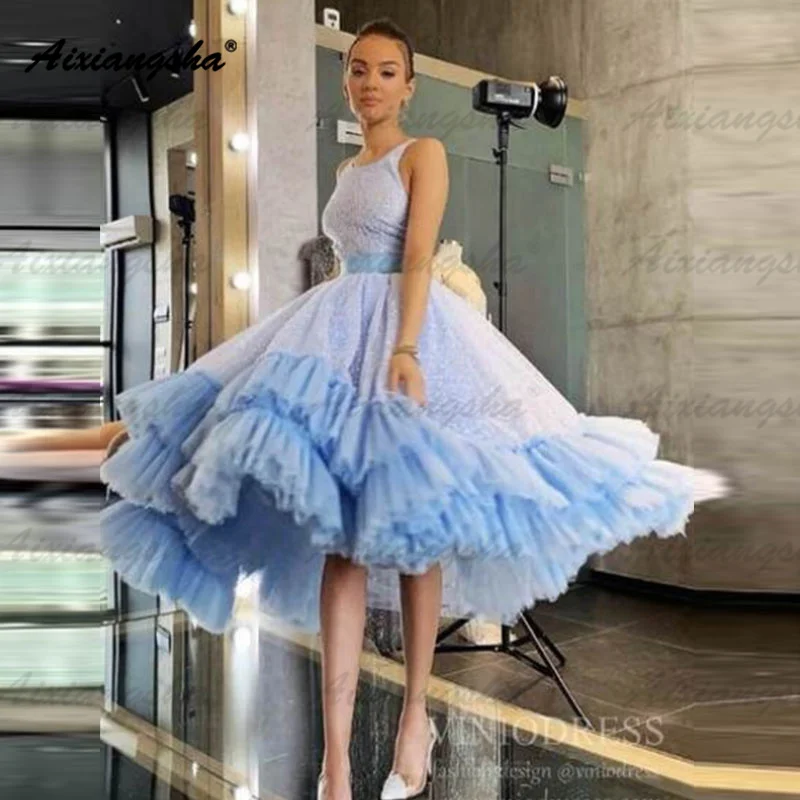 

Aixiangsha Halter Blink Halter Sleeveless Blue Prom Dress Tiered Pleat Layered Ball Gown Backless Tea-Length Vestido De Noche