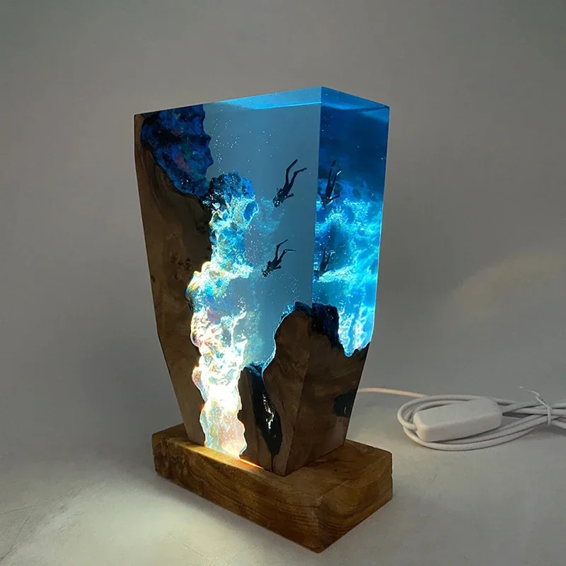 seabed-world-organism-resin-table-light-creactive-art-decoration-lamp-diving-cave-explorationtheme-night-light-usb-charge-hot