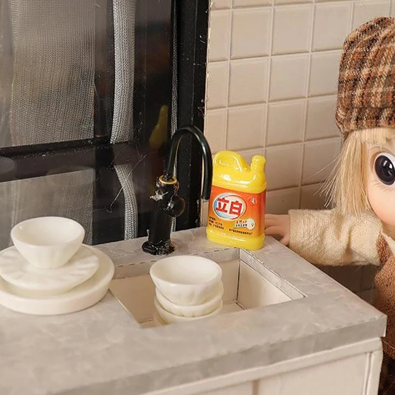 

2 шт., 1/12, набор мини-моющих средств для кукольного домика