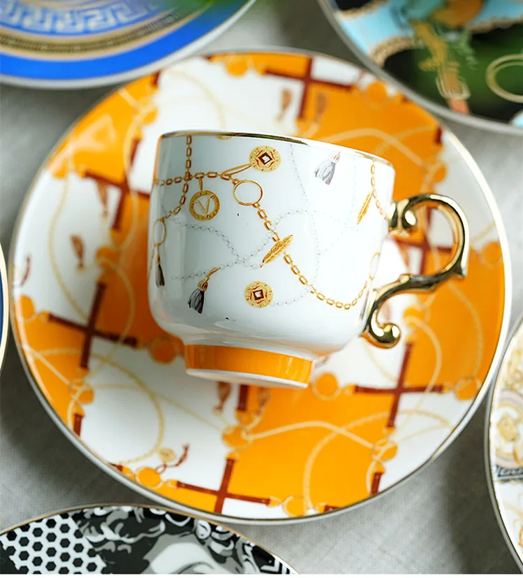 SET DE 4 Tasses à Café Et Cuillères Enesco Claude Monet  La Monet Giverny Ch Field 167087000241