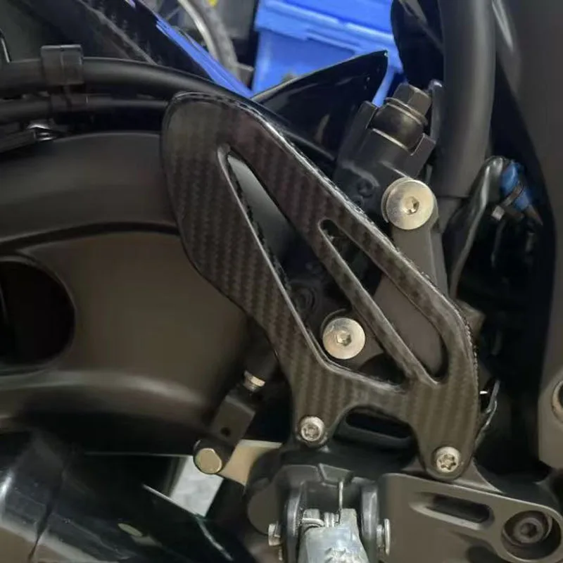 야마하 R7 YZF-R7 20222026+ 오토바이 풋레스트 힐 가드 커버용 R7 카본 파이버 풋레스트 힐 플레이트 가드