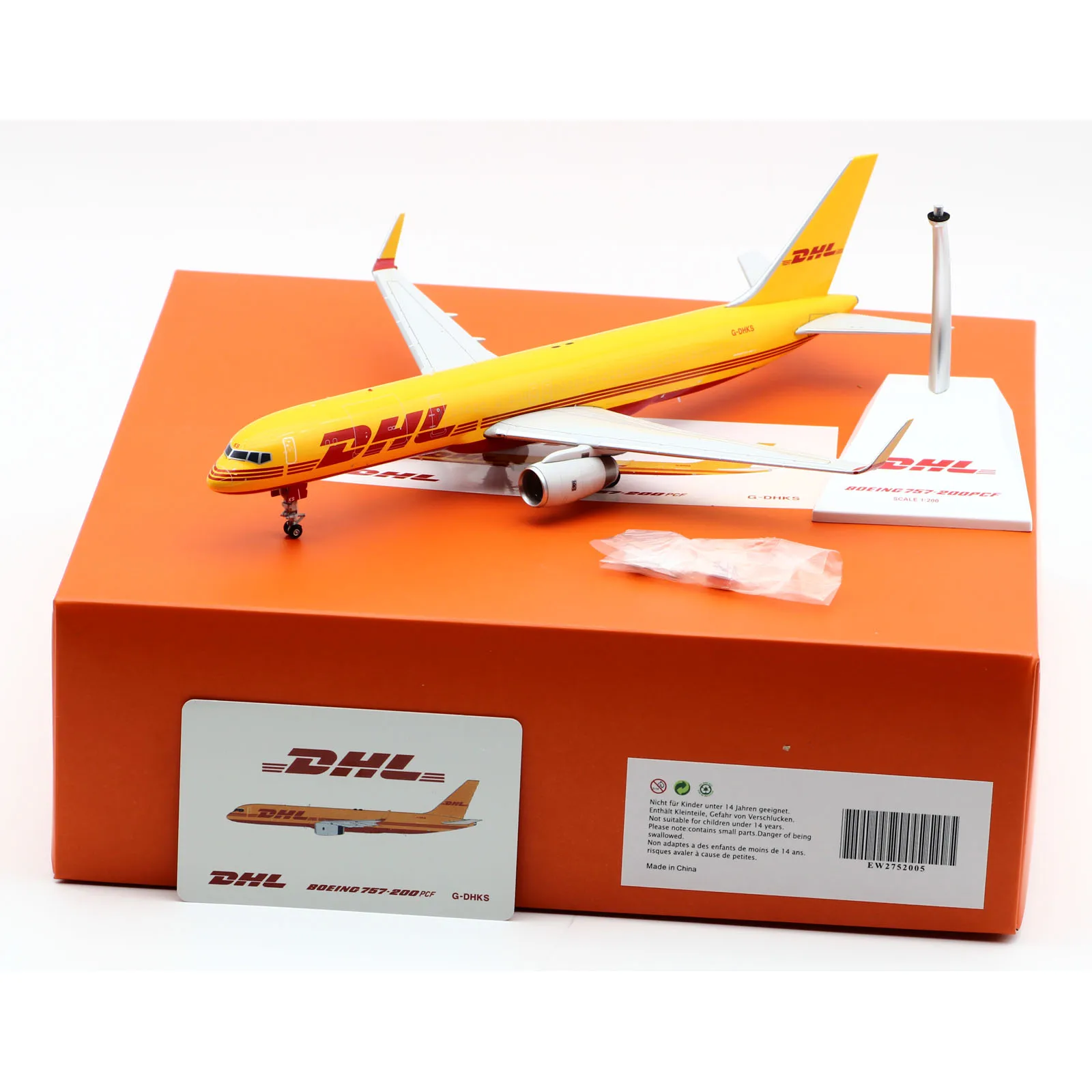 

Коллекционная модель самолета EW2752005 из сплава, подарок, фотосессия 1:200, искусственная модель самолета с подставкой