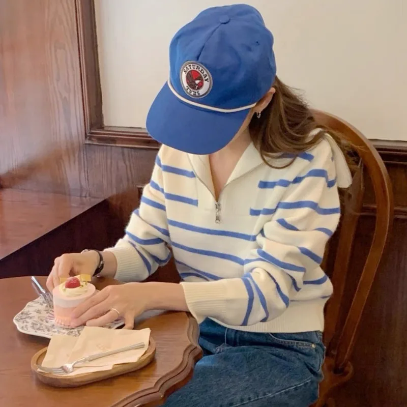 Fashion New Autumn and Winter Striped Zipper Turn Down Collar Women's Long Sleeve Sweater Elegant Casual Straight Knitwear Top