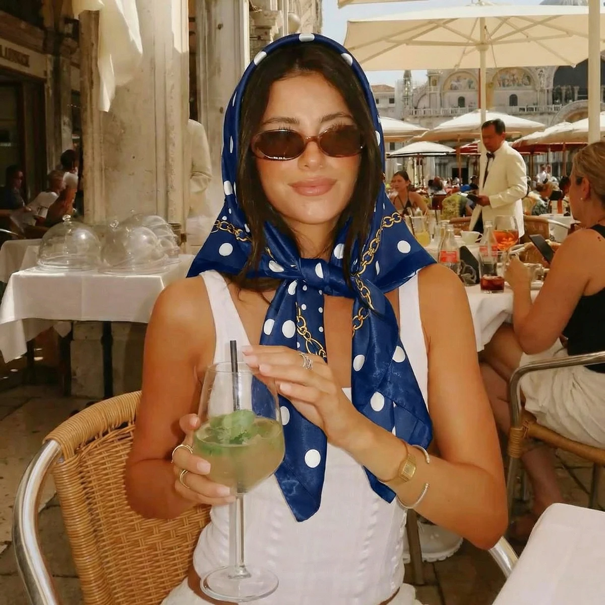 90*90cm Damen Frühling Sommer Quadratischer Schal Satin Seidenschal Kopftuch Weibliches Foulard Strand-Bandana Damen Halstuch Haarband – Detail 12