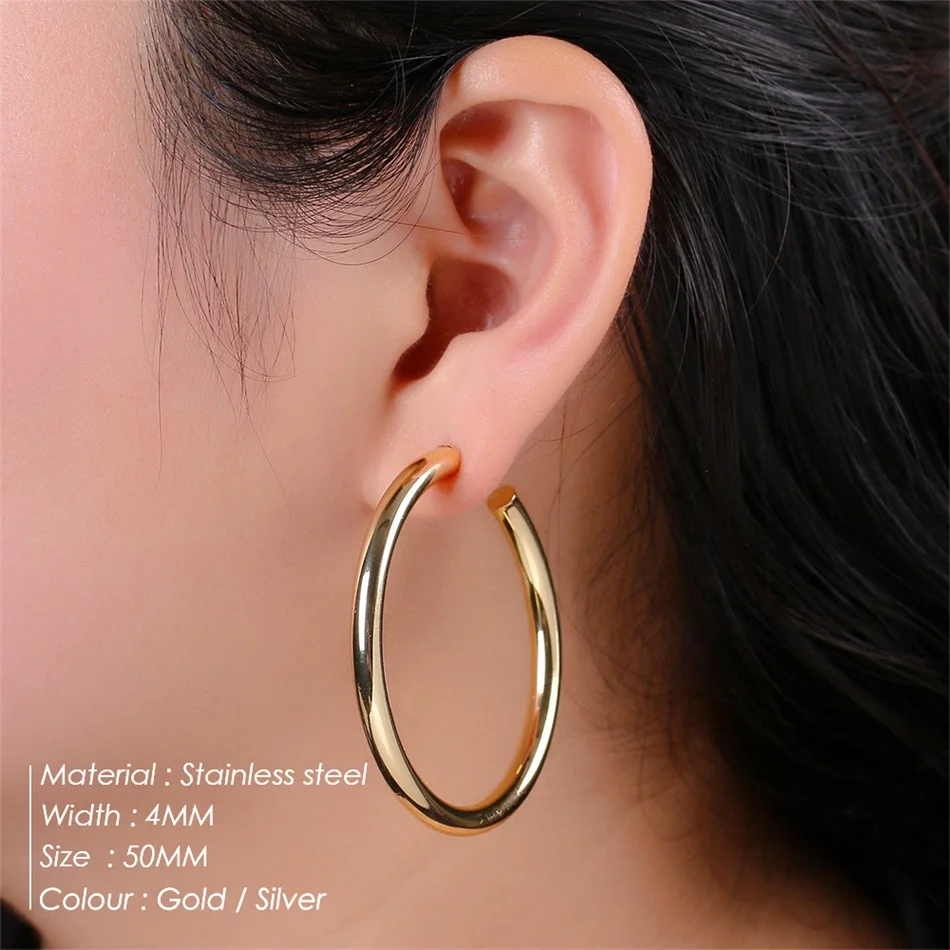 Klassische 18K Vergoldete Edelstahl-Creolen für Damen, 4mm Breite, Klobige Runde Ohrringe, Schmuckgeschenk – Detail 5