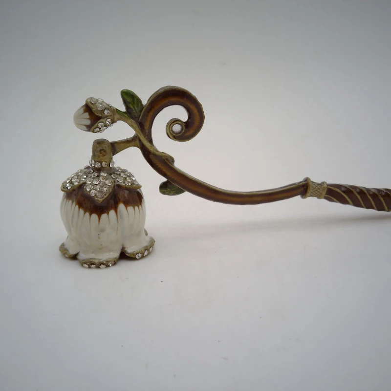 Vintage Metal Candle Extinguishing Cover Scented Candle Tool Home Snuffer Decoration Bell Shape Long Handle Extinguish