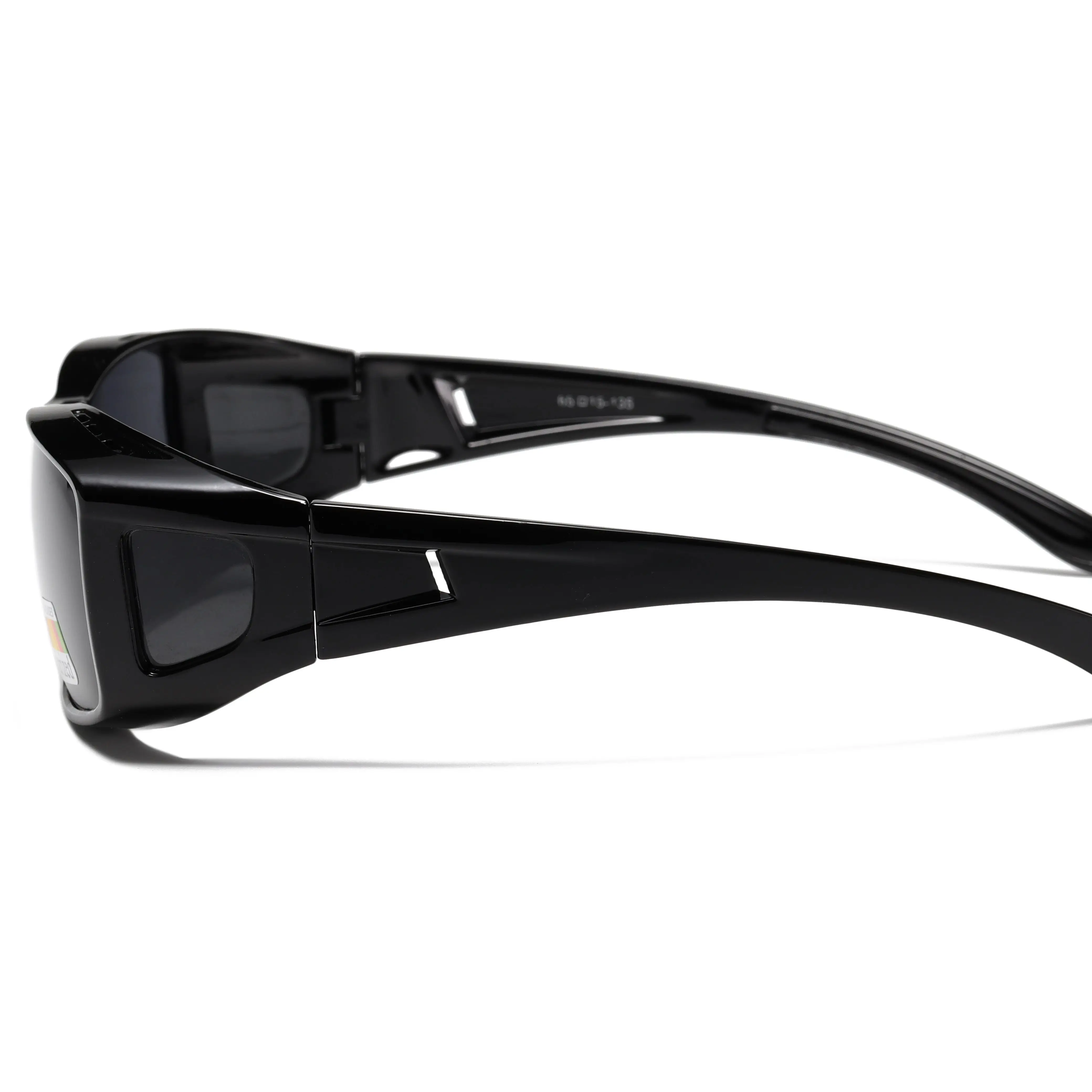 Men's Polarized Sports Sunglasses with UV400 Protection and Vibrant Mirror Lenses