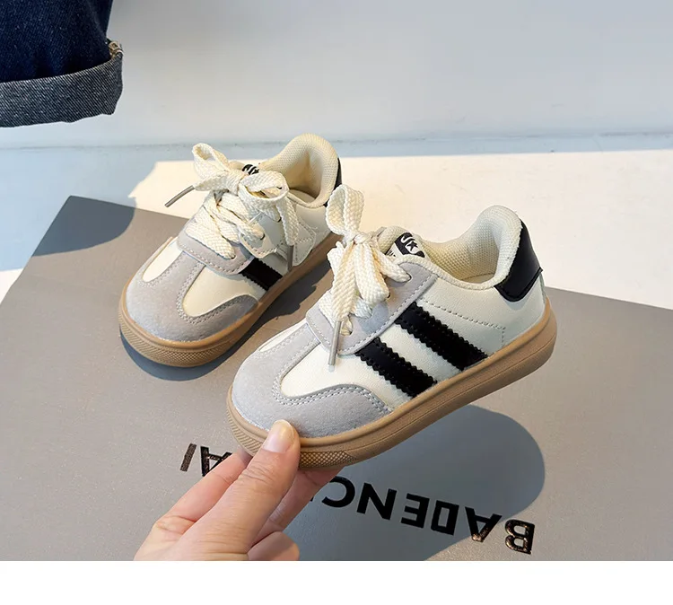 PU-Leder-Sneaker für Kinder, wasserdicht, trendige modische Kinderschuhe, rutschfeste Sportschuhe für Kinder – Detail 3