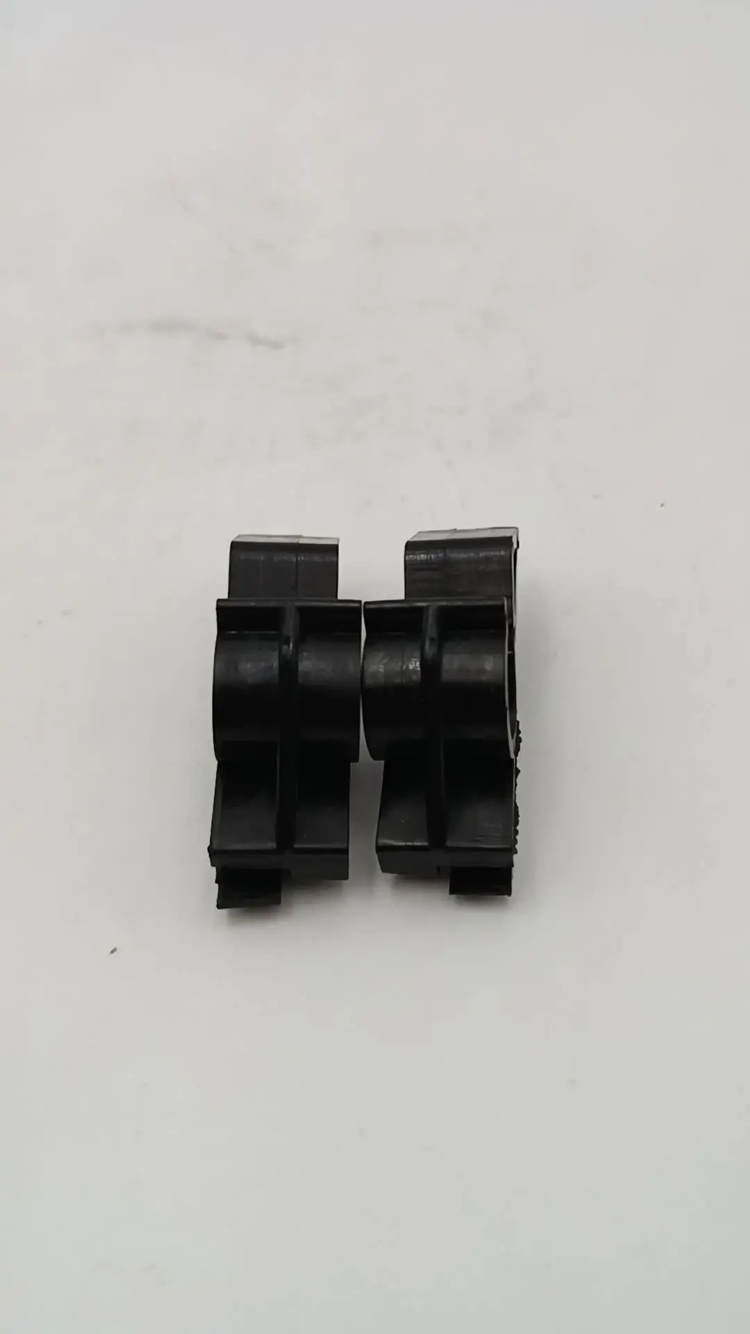 Clip per ripiano posteriore per pacchi compatibili per Grande-Punto 2006+ 71719952 71719953 Accessori Auto Fissaggio Veicolo 2x Mensola Posteriore Gancio Vassoio Stringa Accessori Auto Pratico