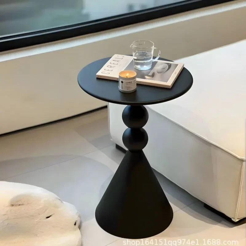 Light Luxury Creative Sofa Wrought Iron Living Room Edge Cabinet, Simple Movable Small Coffee Table, Painted Bedside Table