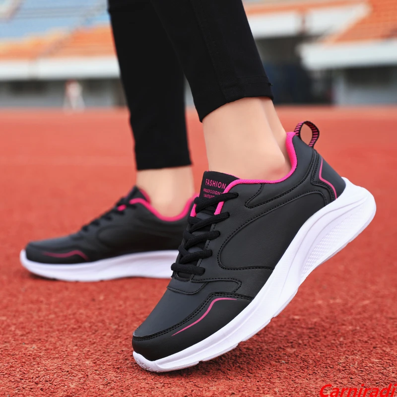 Zapatillas de impermeables de cuero para mujer, zapatos informales, ligeros y antideslizantes, alta calidad, a la | - AliExpress