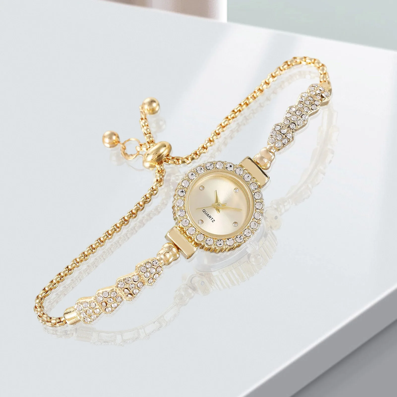 Women's Diamond Watches Bracelet High-End Design Easy Read Dial Shiny Bracelet Watches Wonderful Watches Gift for Women - 5