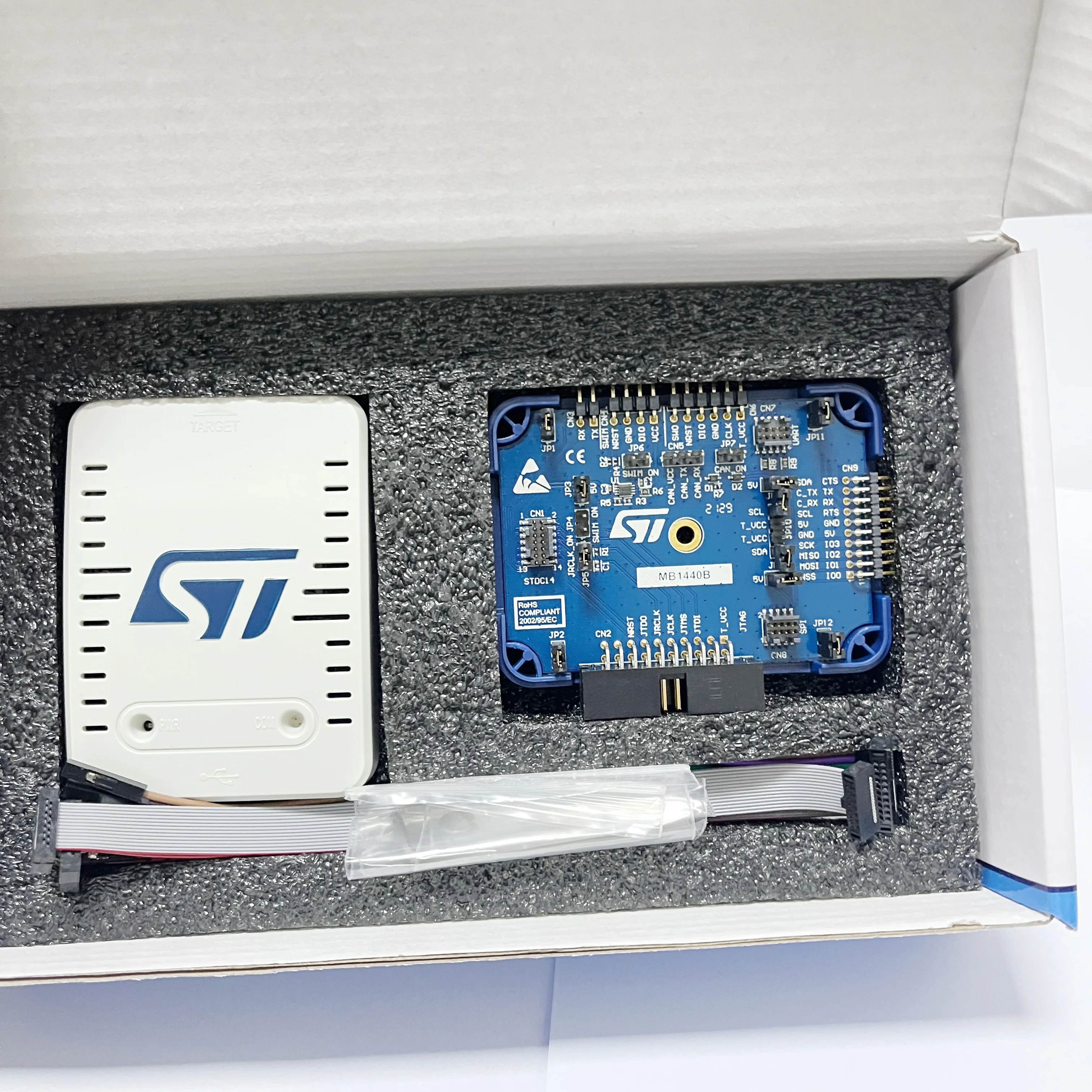 AvadaTech 1 pcs x STLINK-V3SET/B-STLINK-VOLT Processor Based STM8S STM32 Programmer 5V USB 2.0 JTAG DFU authentic  ST LINK V3 3