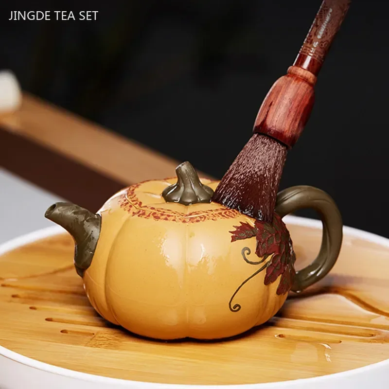 200/300ml Boutique Yixing Purple Clay Tea Pot Authentic Section Mud Pumpkin Pot Master Handmade Zisha Beauty Teapot Home Teaware