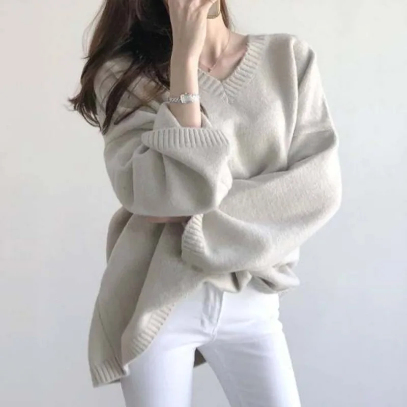 

2023 New Women Autumn/winter Sweater Sweater Loose Outer Wear Plus Size Korean Joker Bottoming Shirt Pure Color V-neck