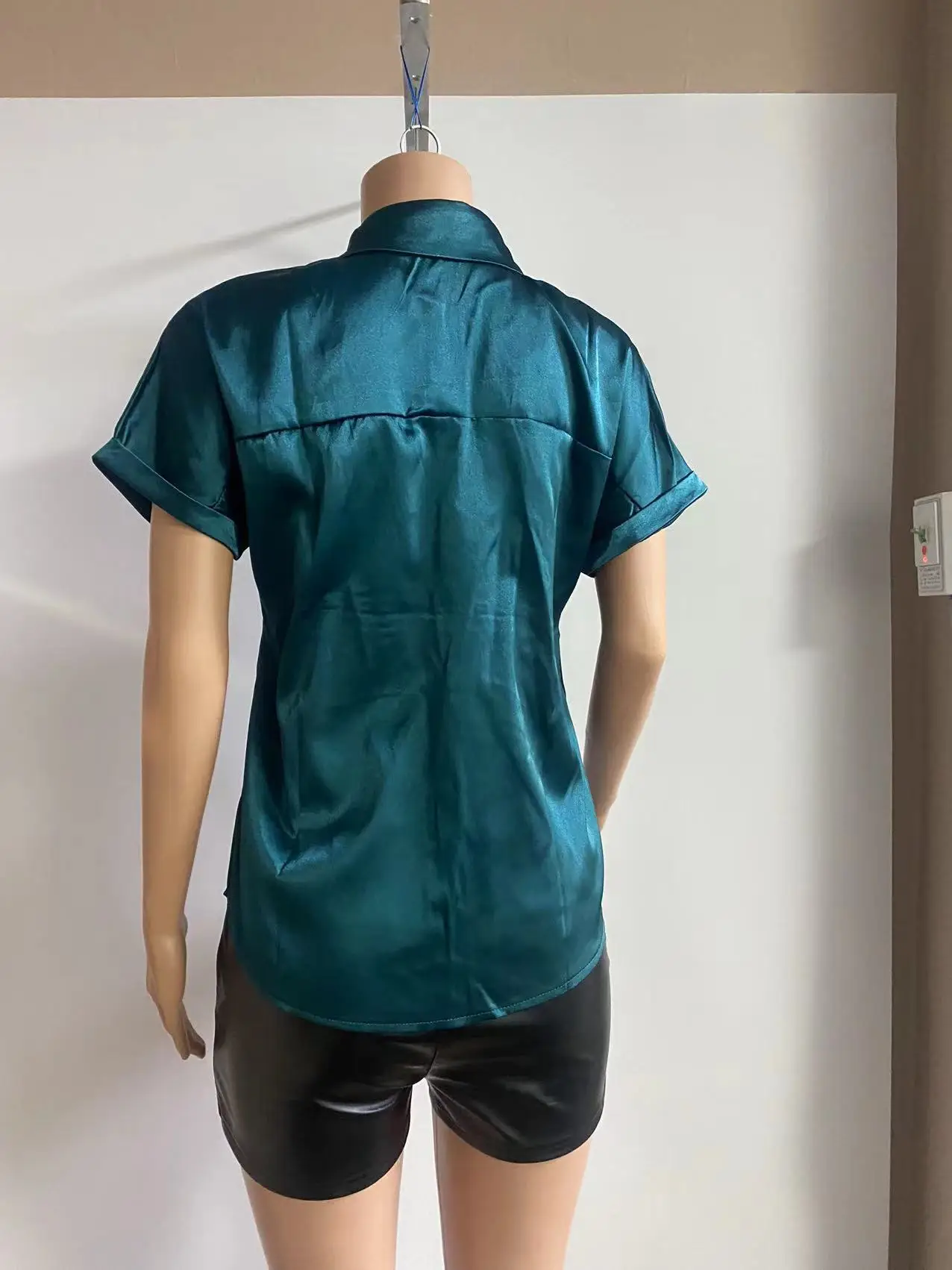 Casual Summer Blouse for Ladies with Batwing Sleeves