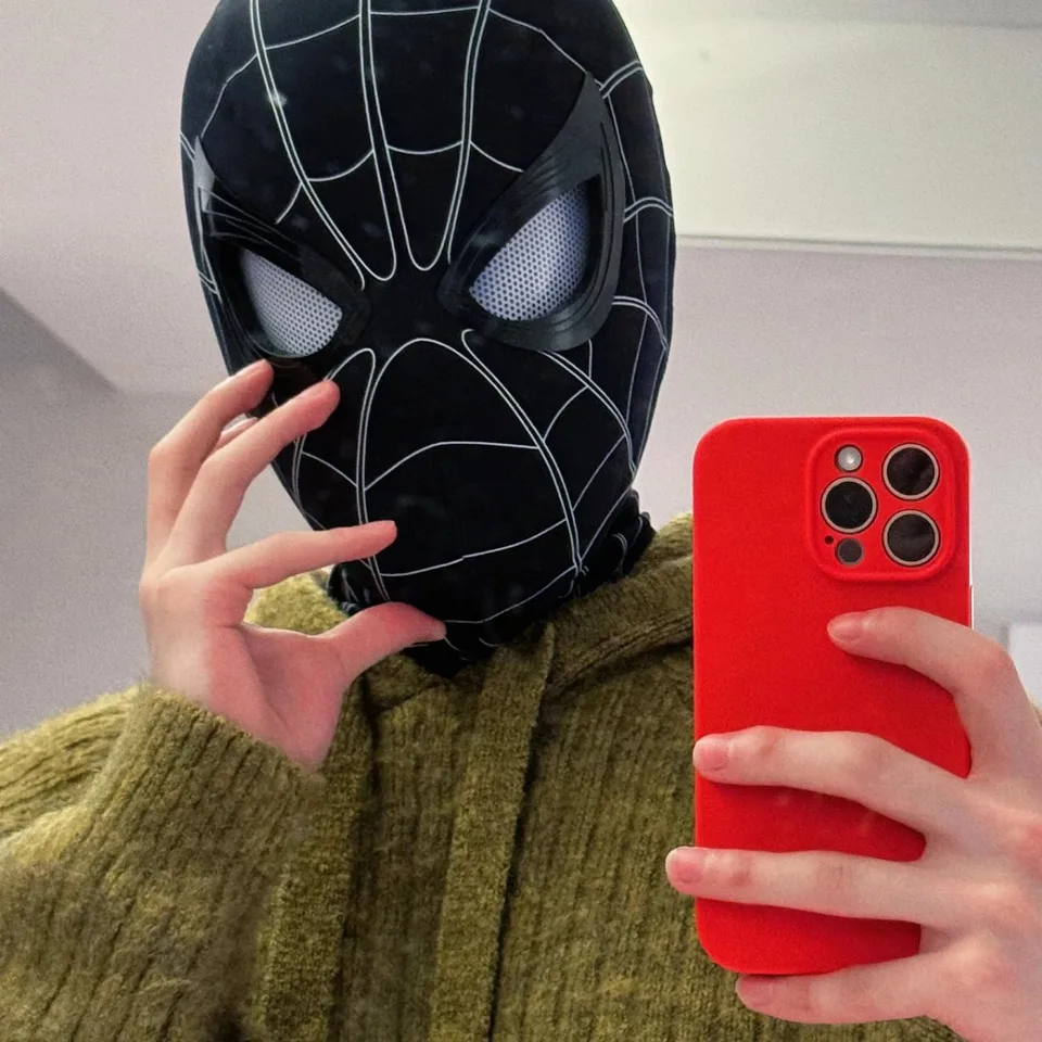 マーベルブラックスパイダーマン,スーパーヒーローコスチューム