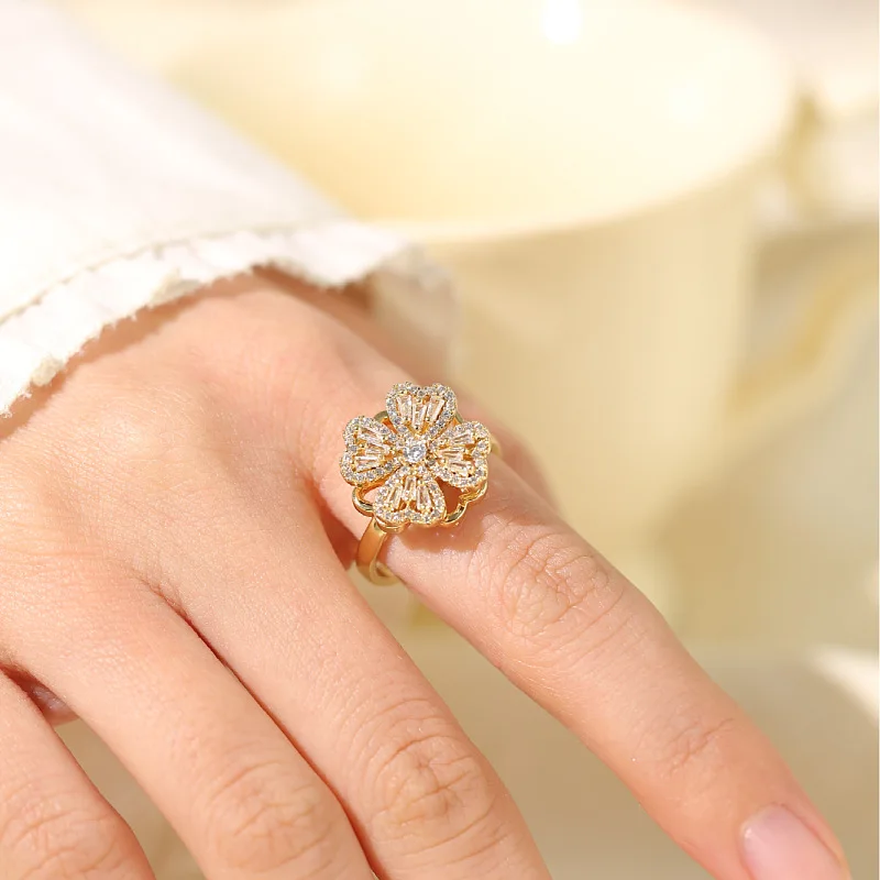 Fashion light luxury rotatable four-leaf flower opening adjustable love heart ring for women