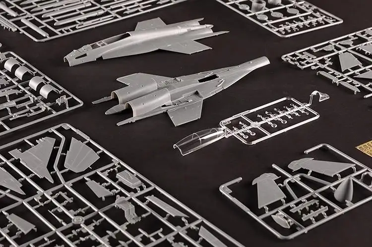 Hobbyboss mig-35フルクラムfプラスチックモデル、81787 1:48