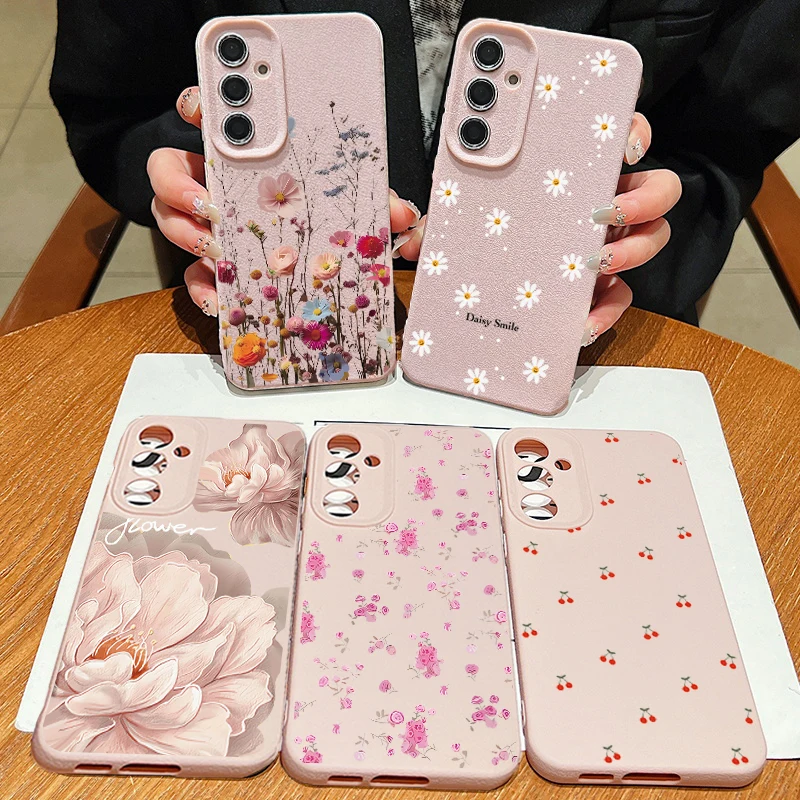 Retro Floral Soft Phone Case - Vibrant Vintage Flower Design Cover