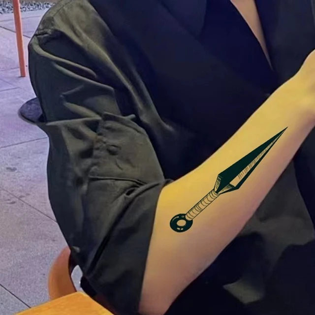 Tatuagem Temporária Anime Ninja Dagger, Transferência Dos Desenhos  Animados, Tatuagem De Suco De Ervas, Arte Corporal, Adesivo Falso  Impermeável para Mulheres e Homens - AliExpress