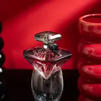 Eau de Parfum 75ml |   Parfum sophistiqué longue durée |   Flacon en forme de diamant pour parfum en spray pour femme, idéal pour offrir 2